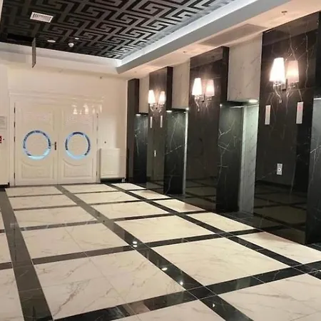 Appartamento Hanza Tower Casino Sauna & Jacuzzi & Pool