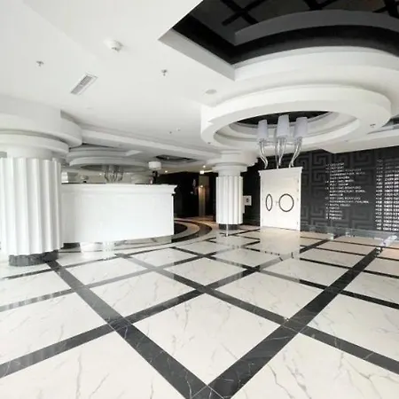 Appartamento Hanza Tower Casino Sauna & Jacuzzi & Pool
